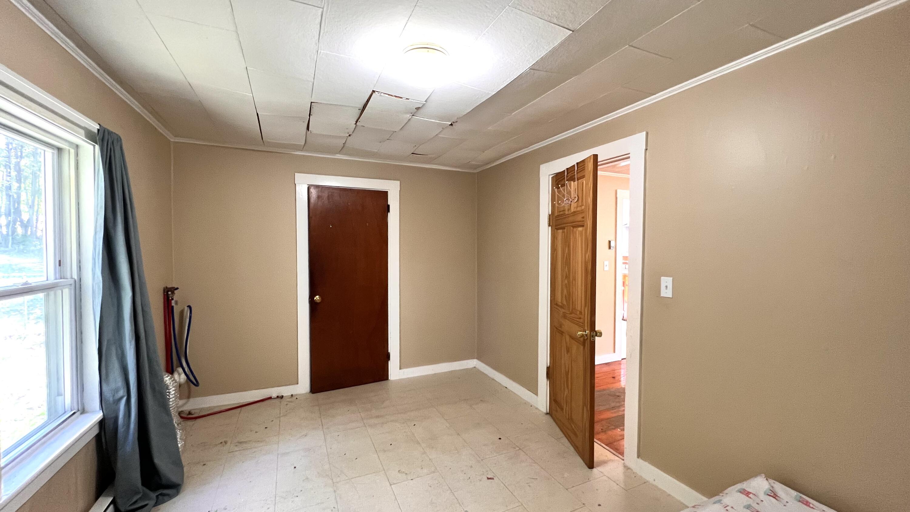 19 Elm Street Dexter ME 04930