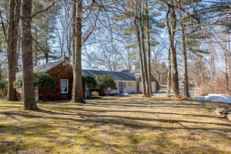 216 Drinkwater Point Road Yarmouth ME 04096