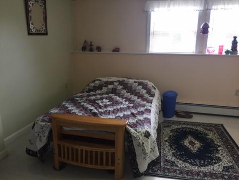 10 Daisey Lane Hampden ME 04444