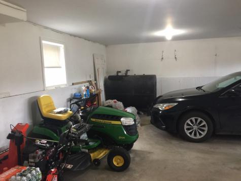 10 Daisey Lane Hampden ME 04444