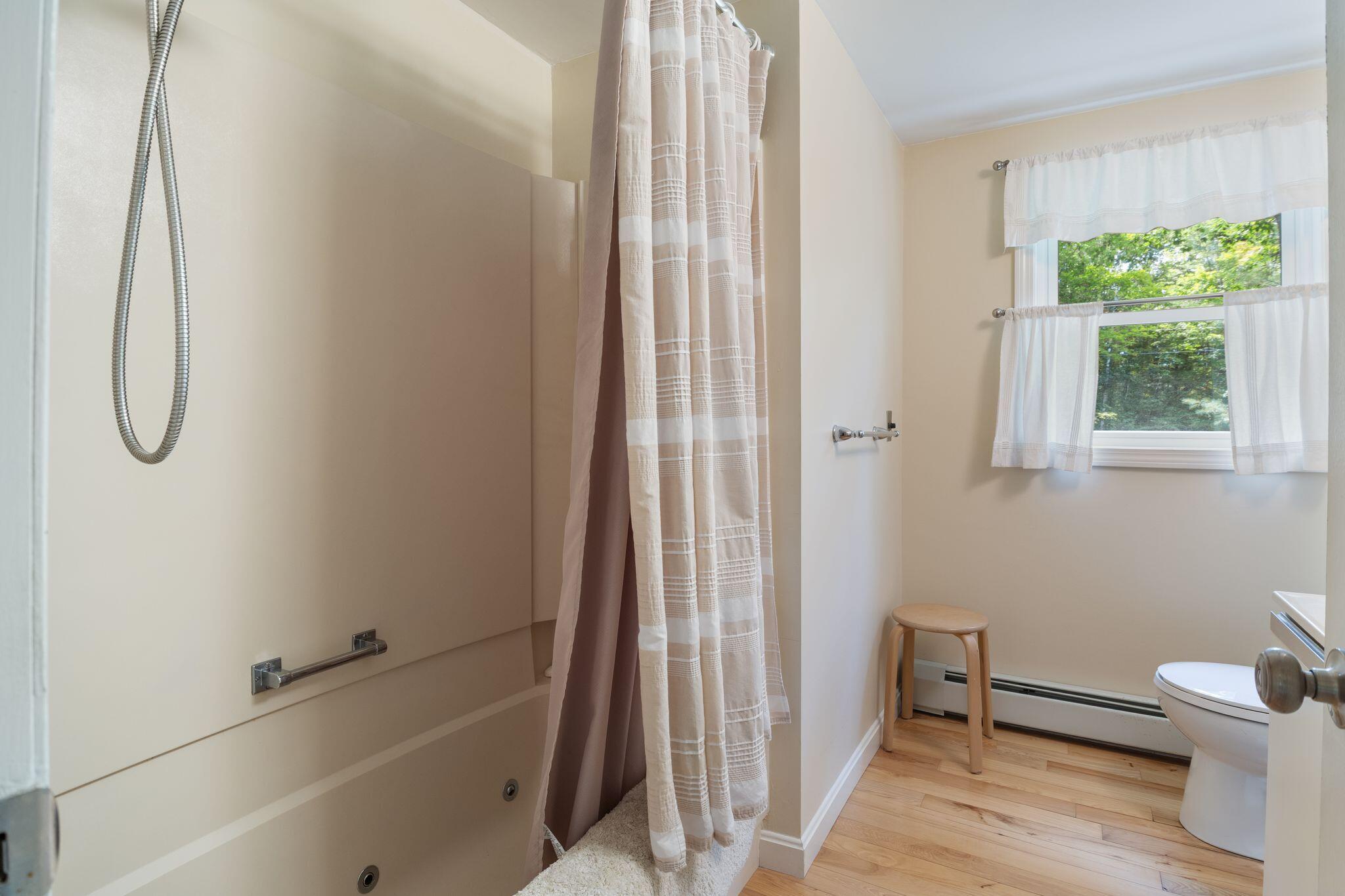 17 Doris Lane Parsonsfield ME 04047