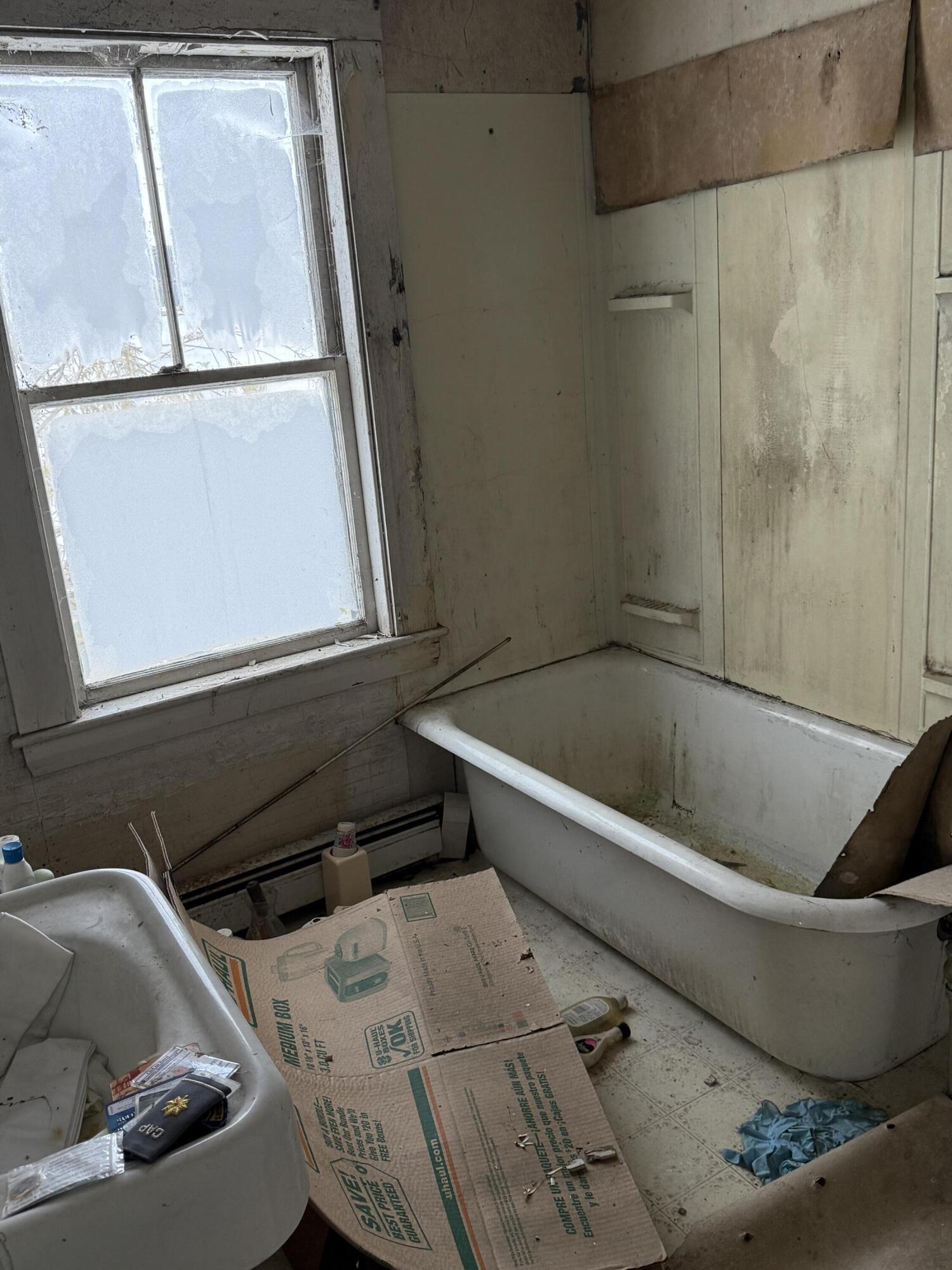 29 Broadway Street Machias ME 04654