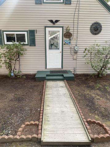 130 Williamson Road Manchester ME 04351