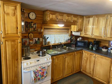 130 Williamson Road Manchester ME 04351