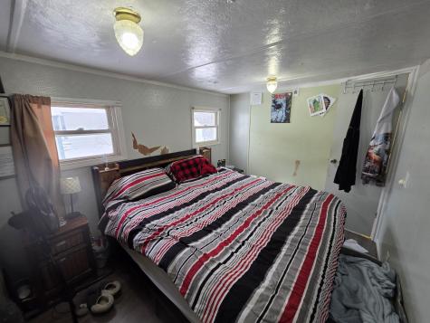 46 Cedar Street Millinocket ME 04462