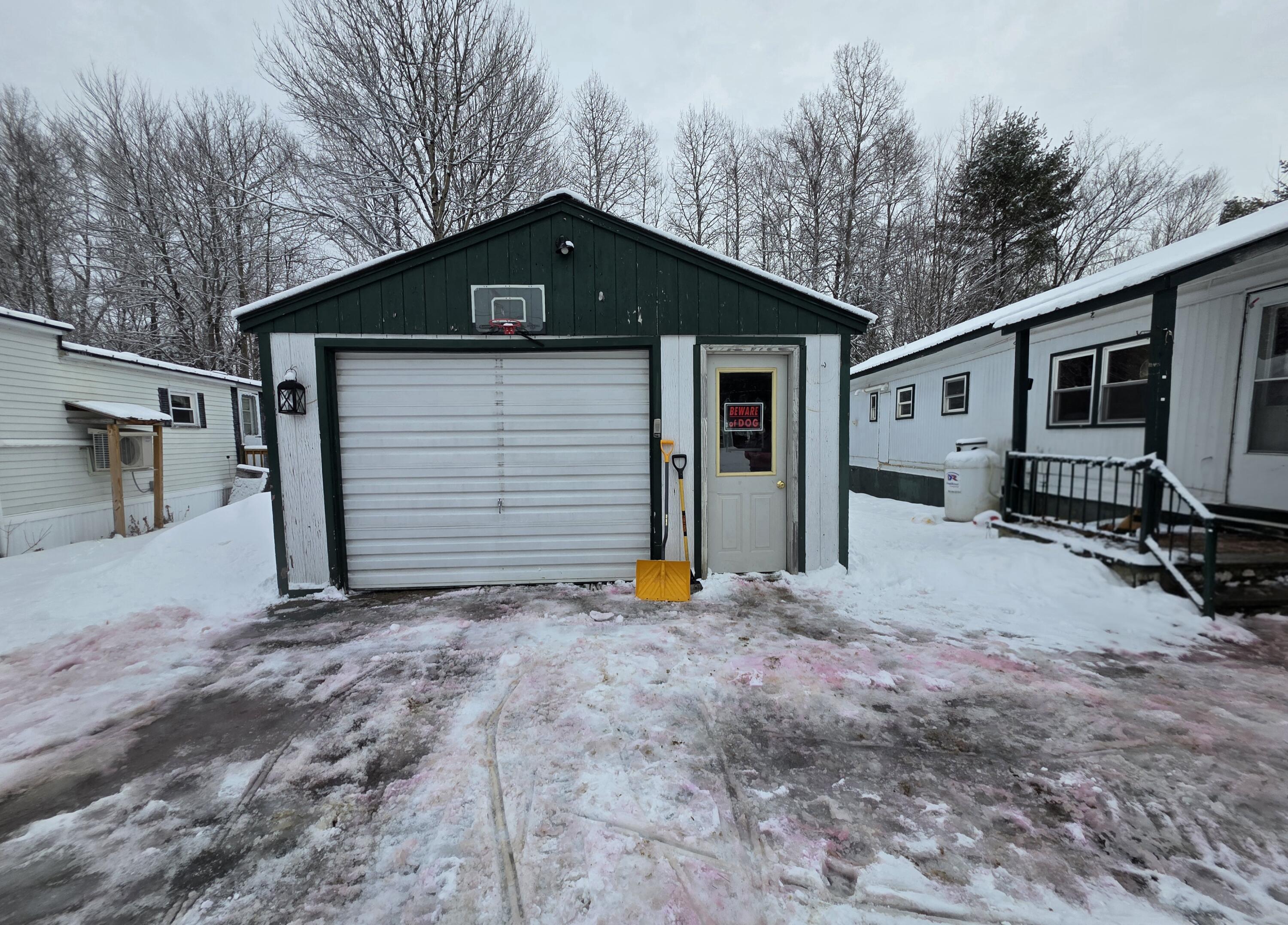 46 Cedar Street Millinocket ME 04462