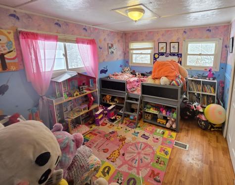 46 Cedar Street Millinocket ME 04462