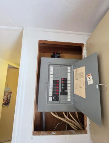 46 Cedar Street Millinocket ME 04462