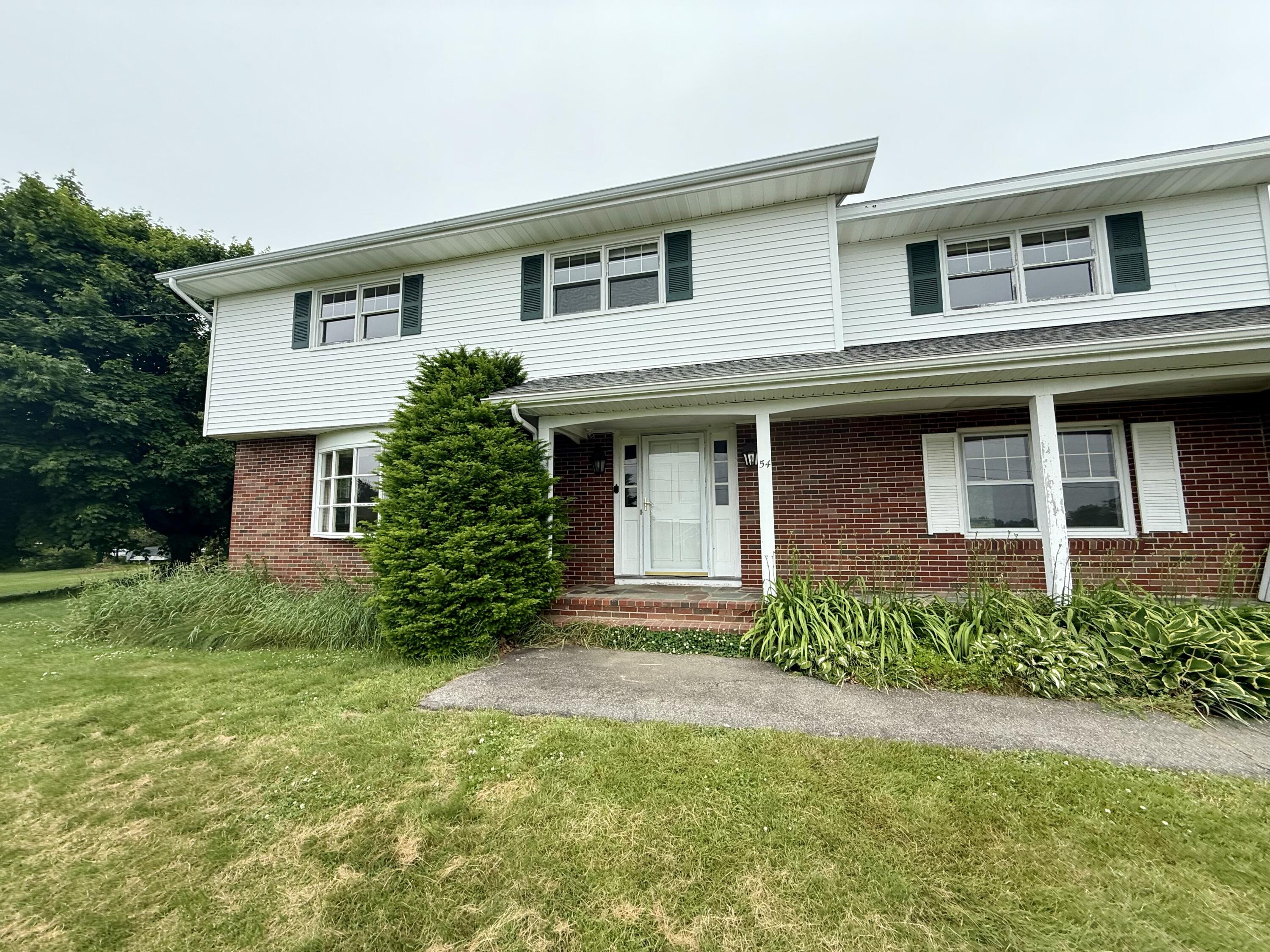 54 Pine Ledge Road Bangor ME 04401