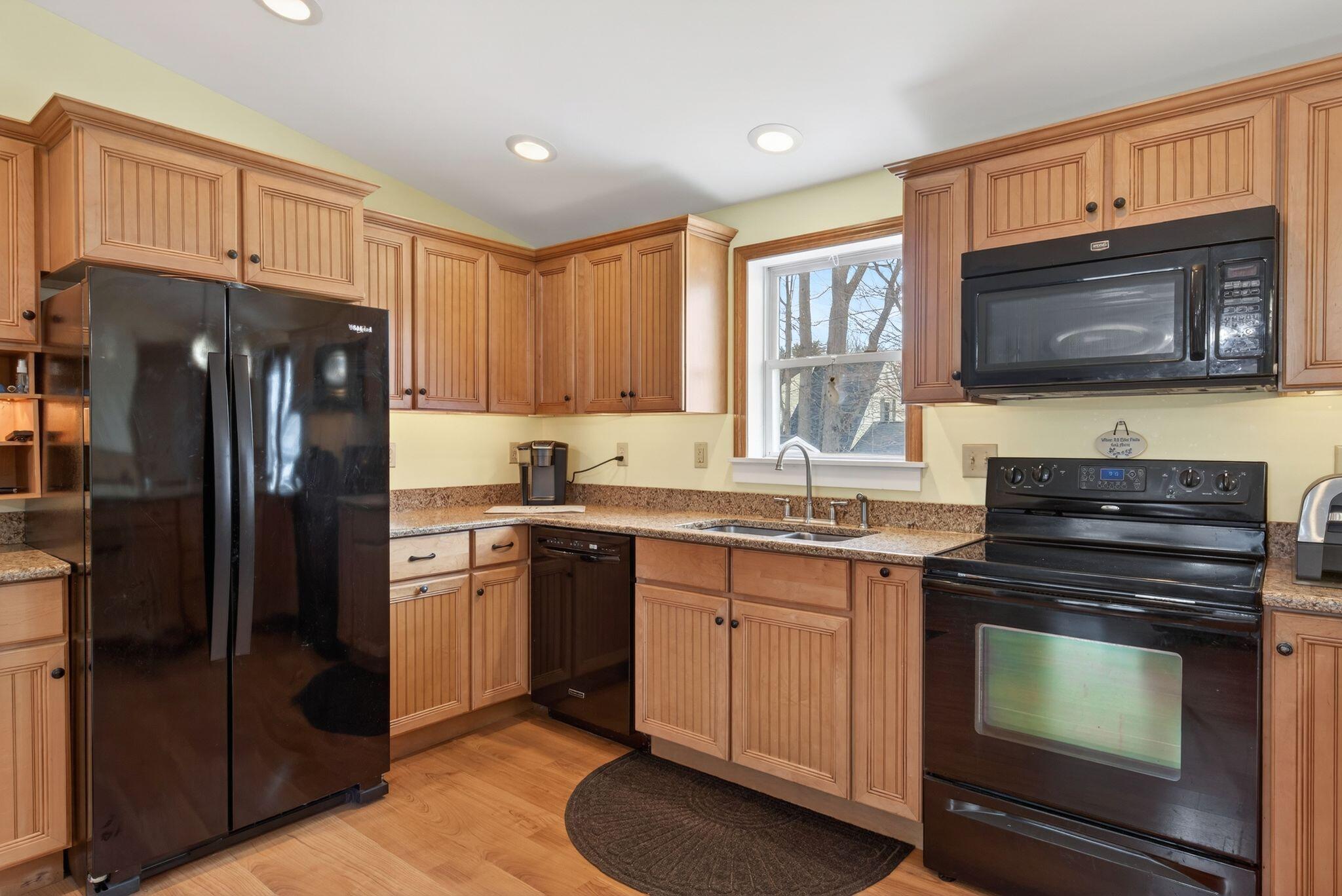 6 Priscilla Avenue Biddeford ME 04005