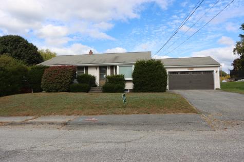 20 Homefield Street Lewiston ME 04240