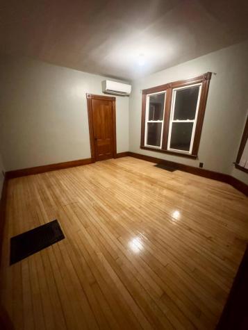 122 Middle Street Farmington ME 04938