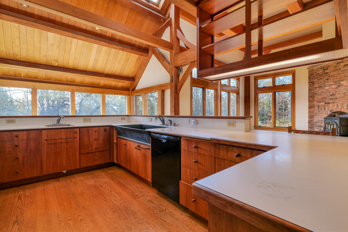748 Oceanville Road Stonington ME 04681