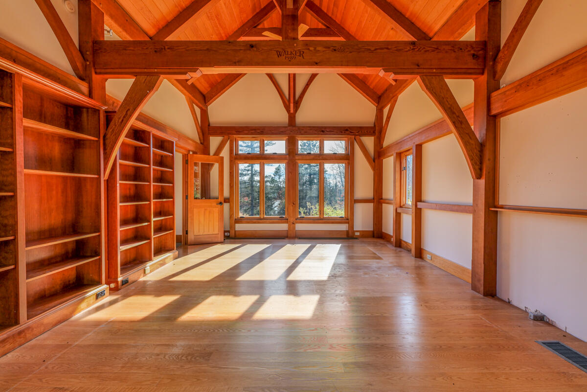 748 Oceanville Road Stonington ME 04681