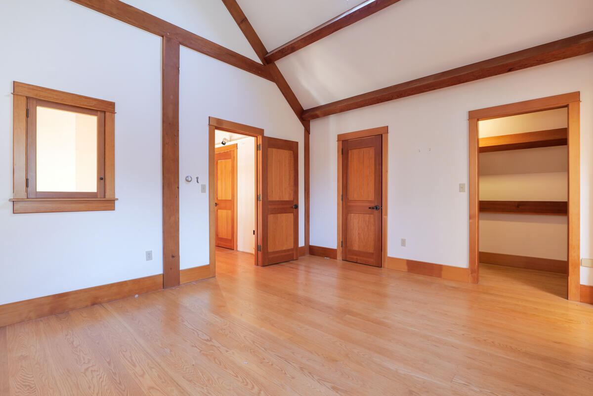 748 Oceanville Road Stonington ME 04681