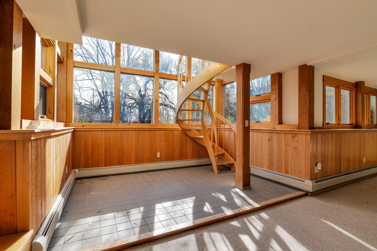 748 Oceanville Road Stonington ME 04681