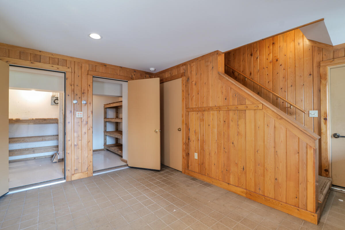 748 Oceanville Road Stonington ME 04681