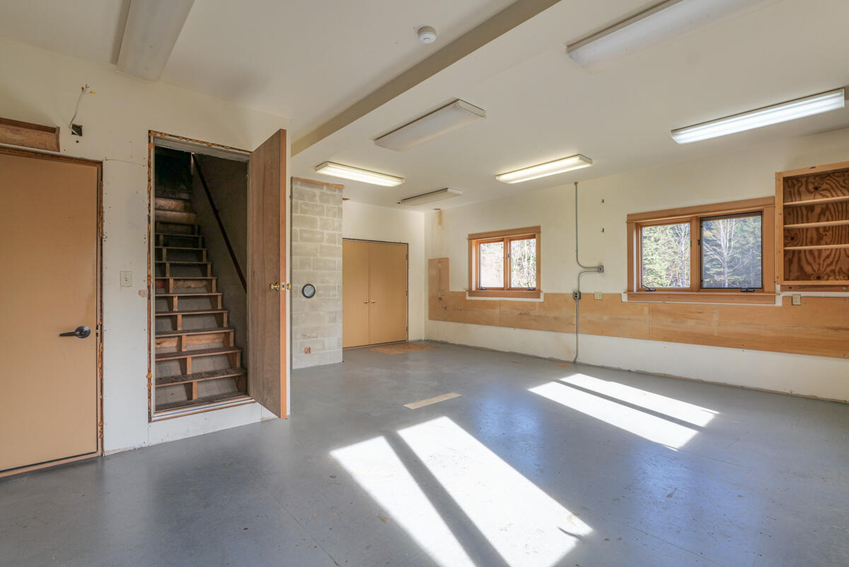 748 Oceanville Road Stonington ME 04681