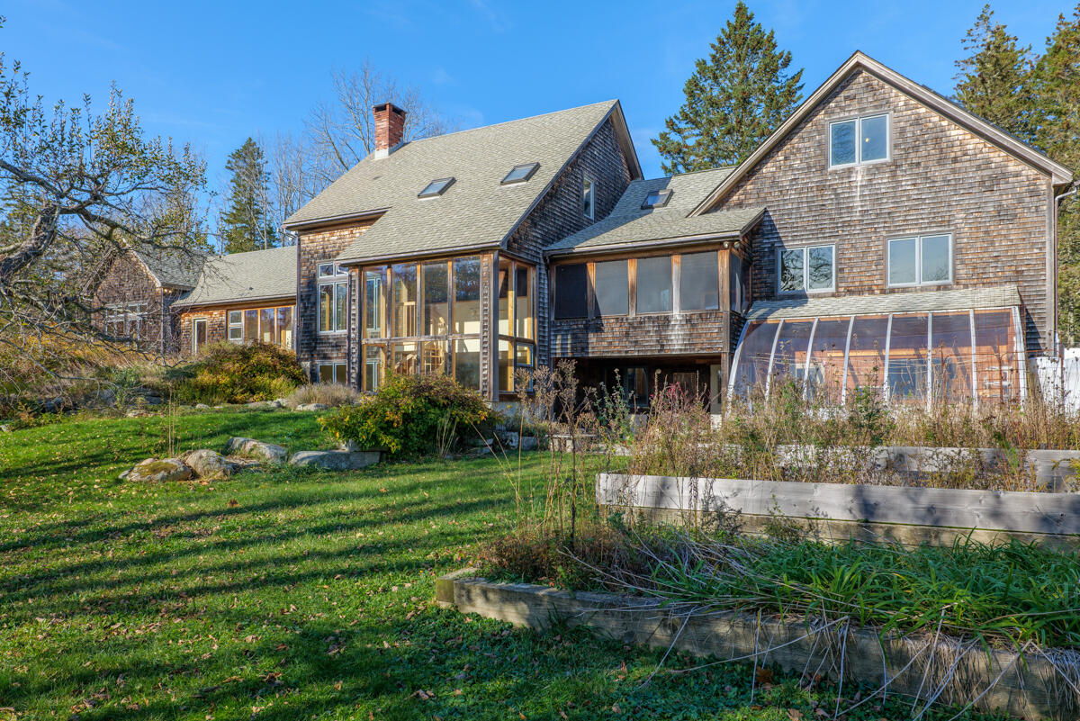 748 Oceanville Road Stonington ME 04681