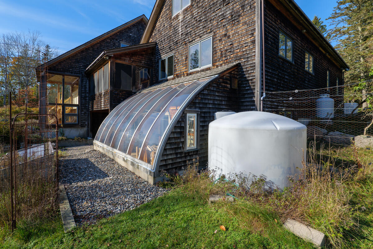 748 Oceanville Road Stonington ME 04681