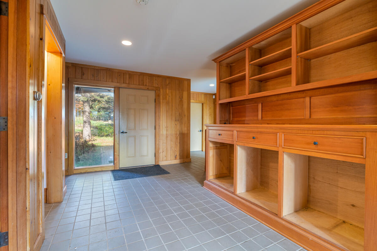 748 Oceanville Road Stonington ME 04681