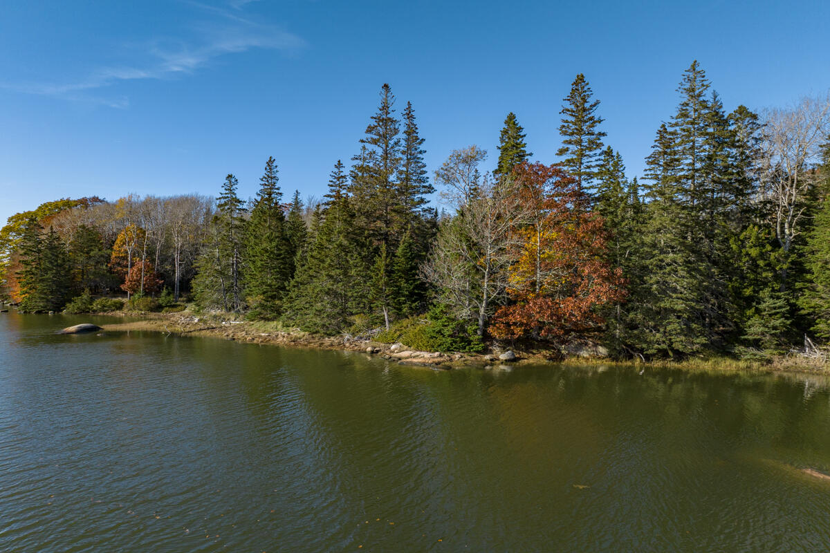 748 Oceanville Road Stonington ME 04681