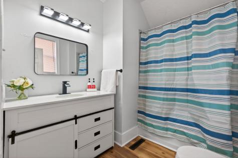 26 Vernon Street Auburn ME 04210