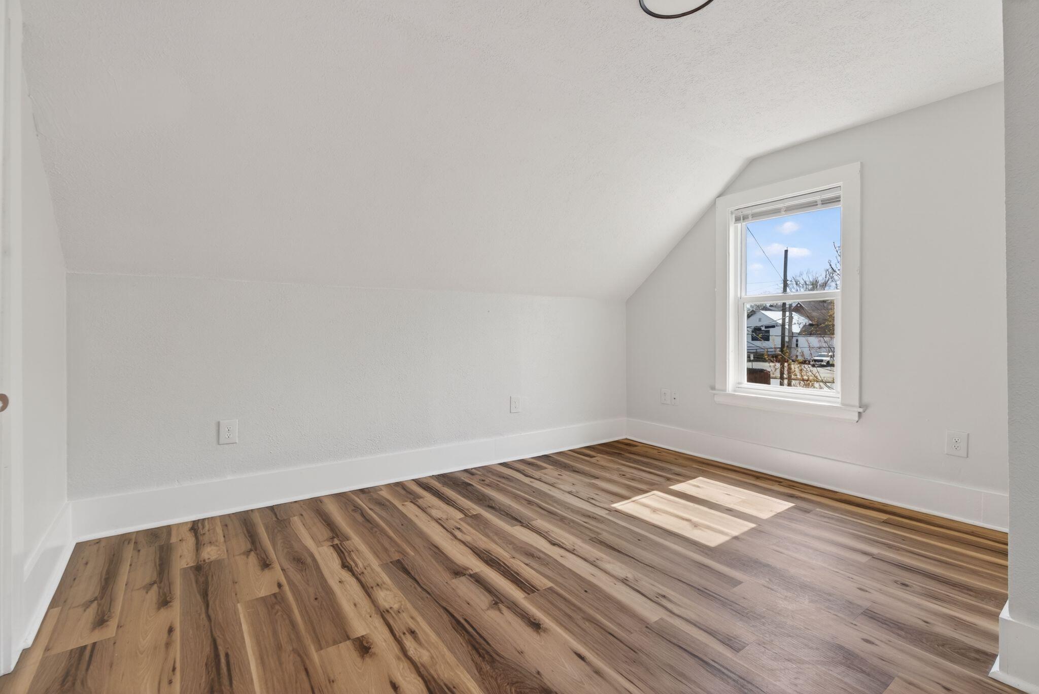 26 Vernon Street Auburn ME 04210