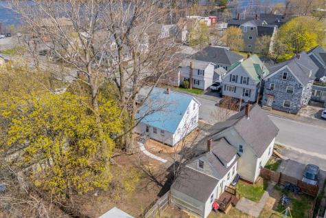 26 Vernon Street Auburn ME 04210