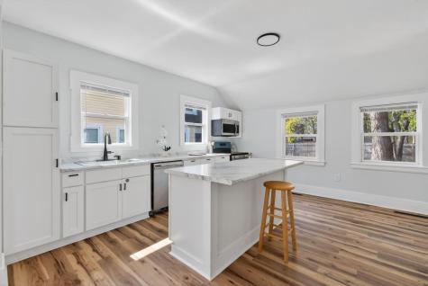 26 Vernon Street Auburn ME 04210