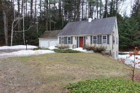 114 Nottingham Road Auburn ME 04210