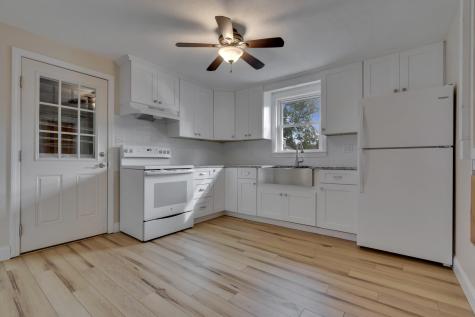 15 Lafayette Street Saco ME 04072