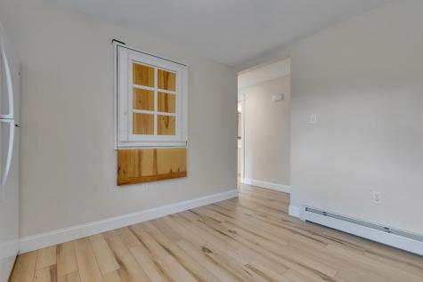 15 Lafayette Street Saco ME 04072