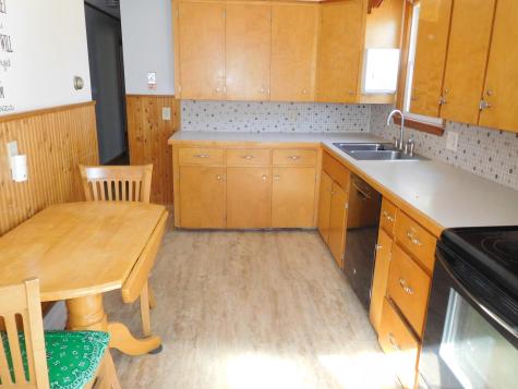 10 Colby Street Auburn ME 04210