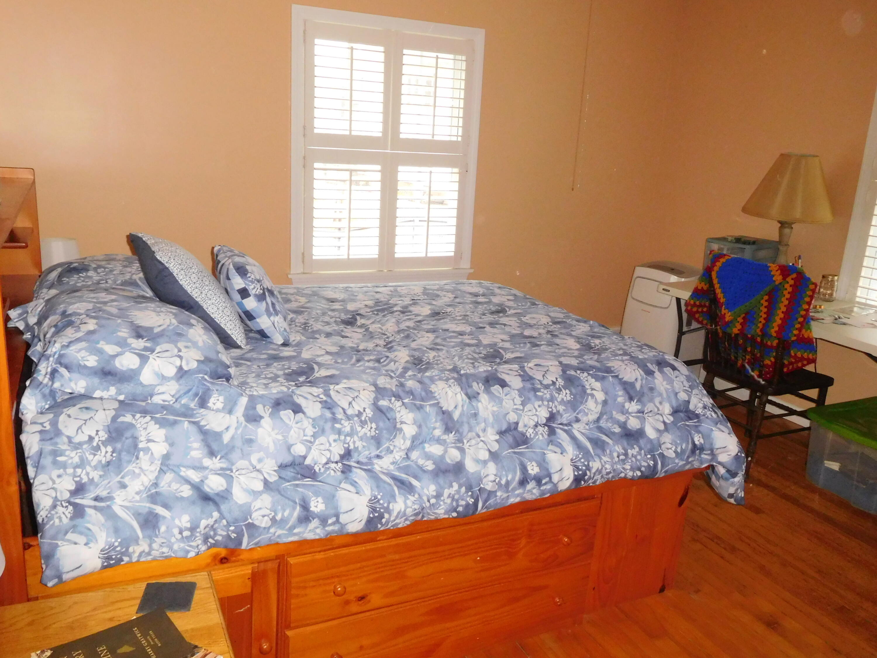 25 Bardwell Street Lewiston ME 04240