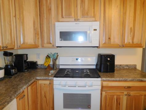 25 Bardwell Street Lewiston ME 04240