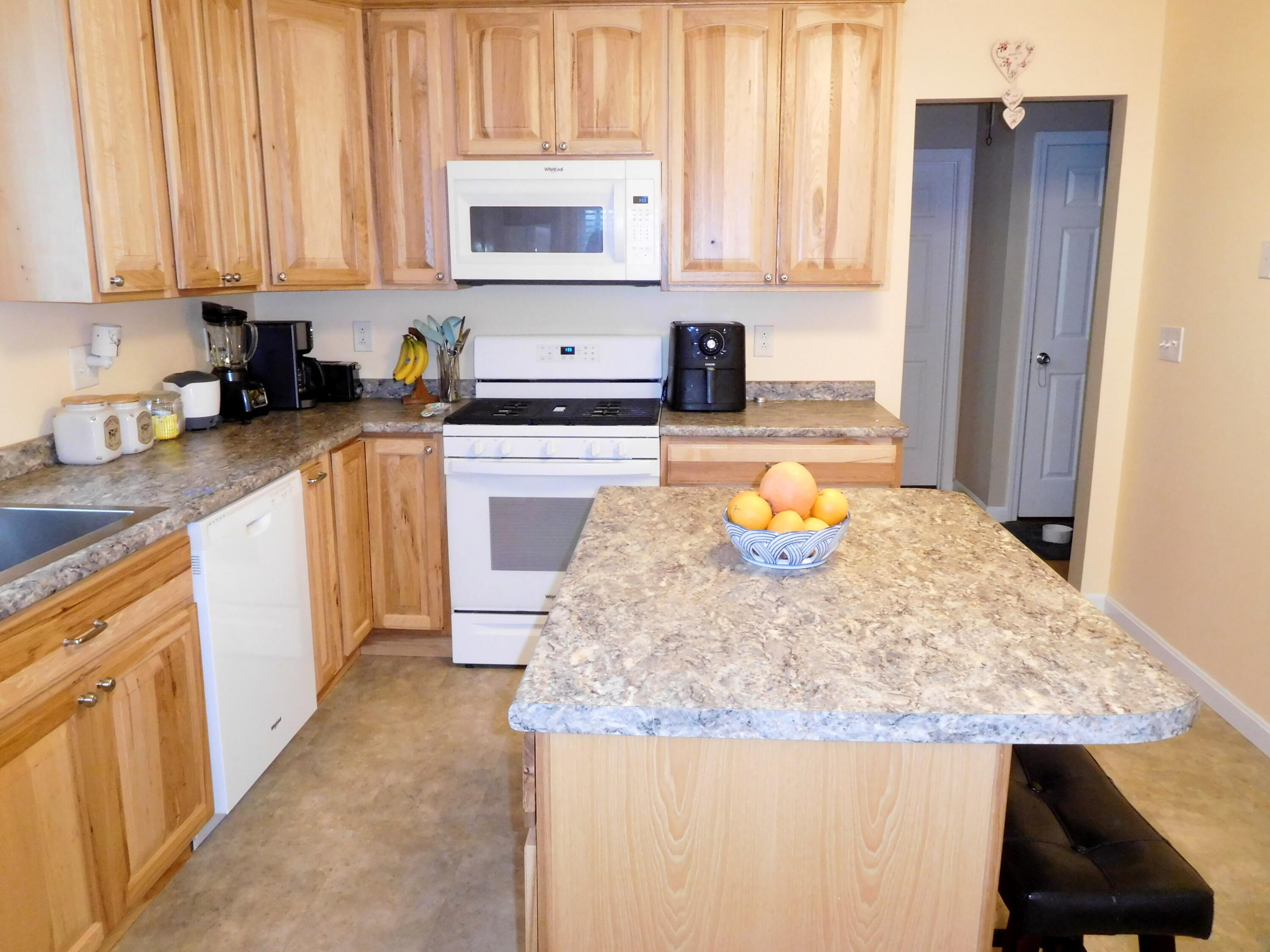 25 Bardwell Street Lewiston ME 04240