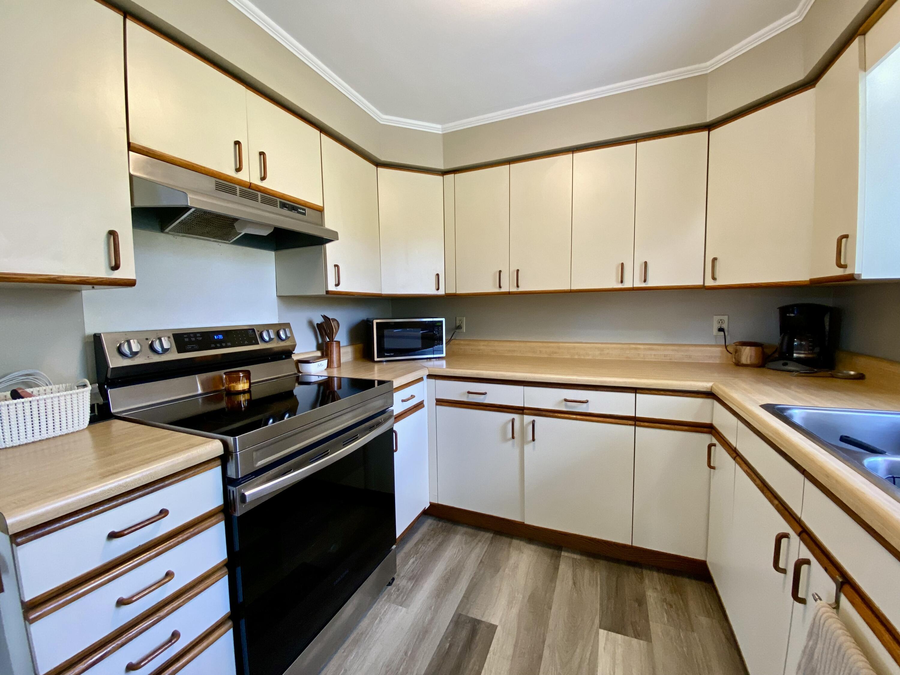 583 Ossipee Trail Porter ME 04068