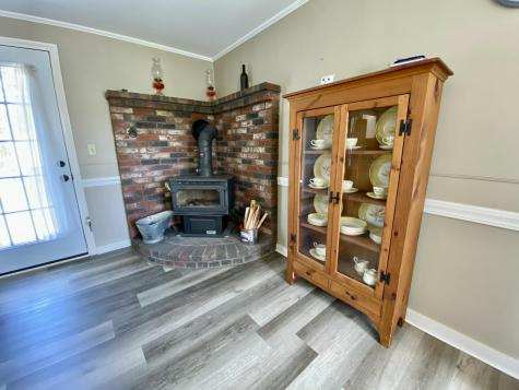 583 Ossipee Trail Porter ME 04068