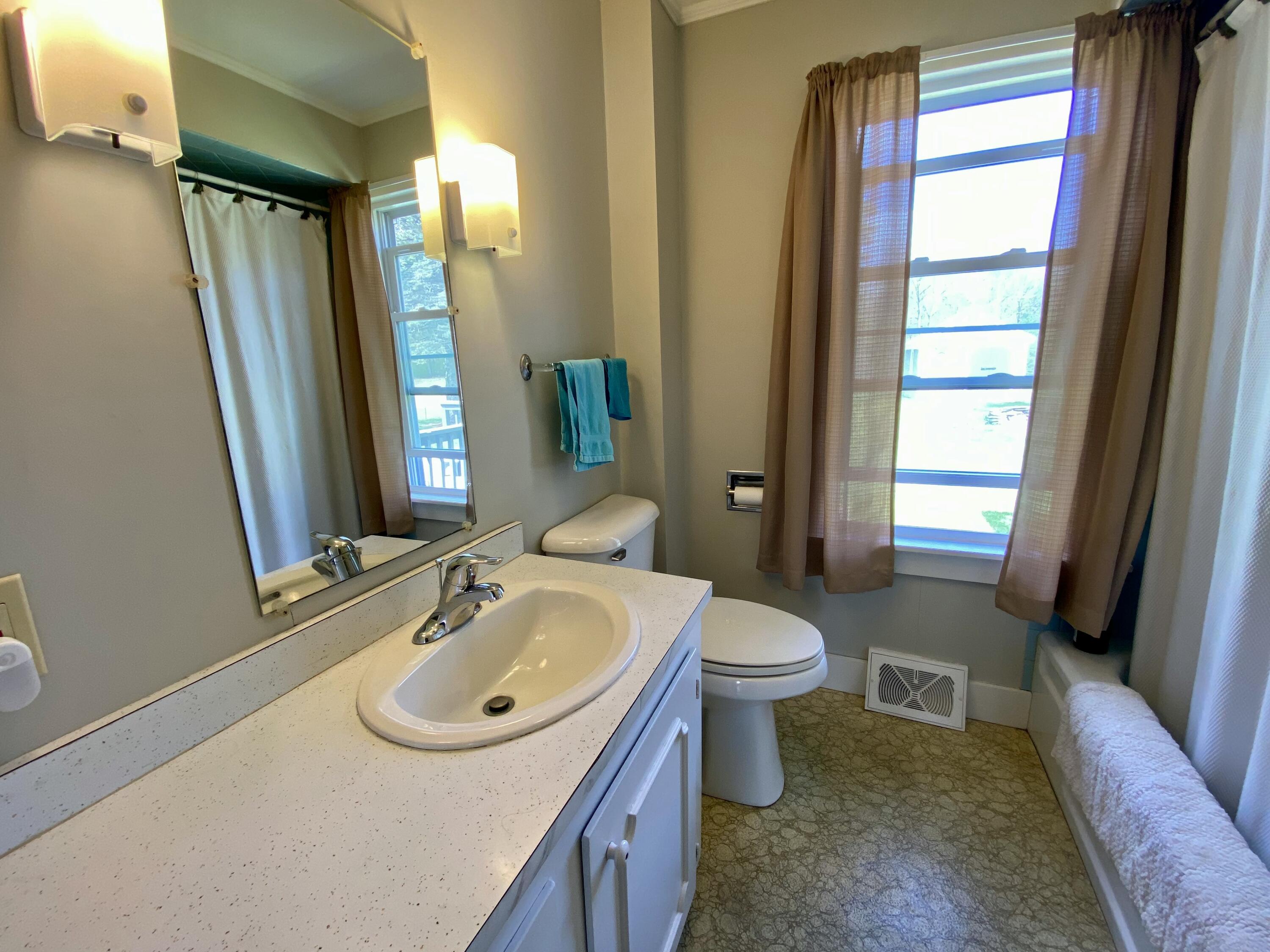 583 Ossipee Trail Porter ME 04068