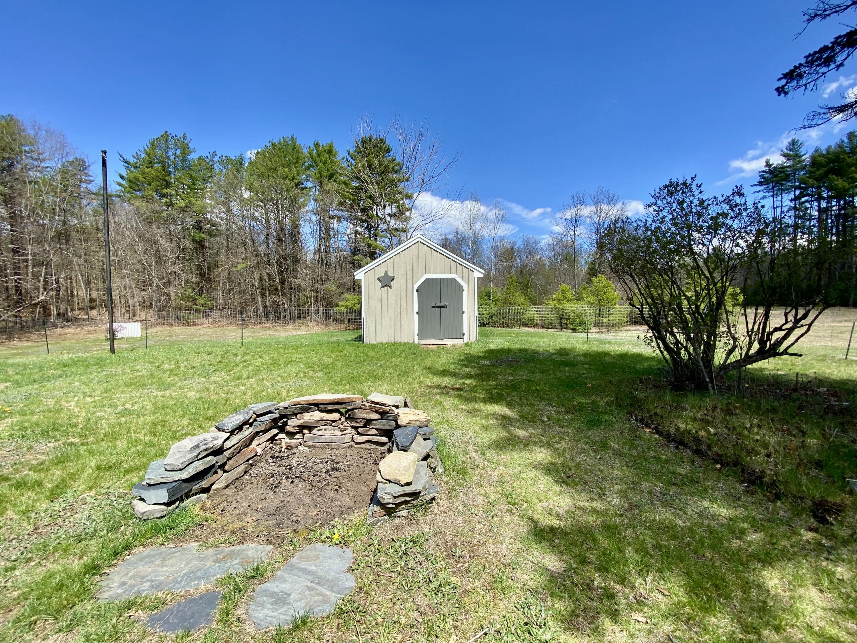 583 Ossipee Trail Porter ME 04068