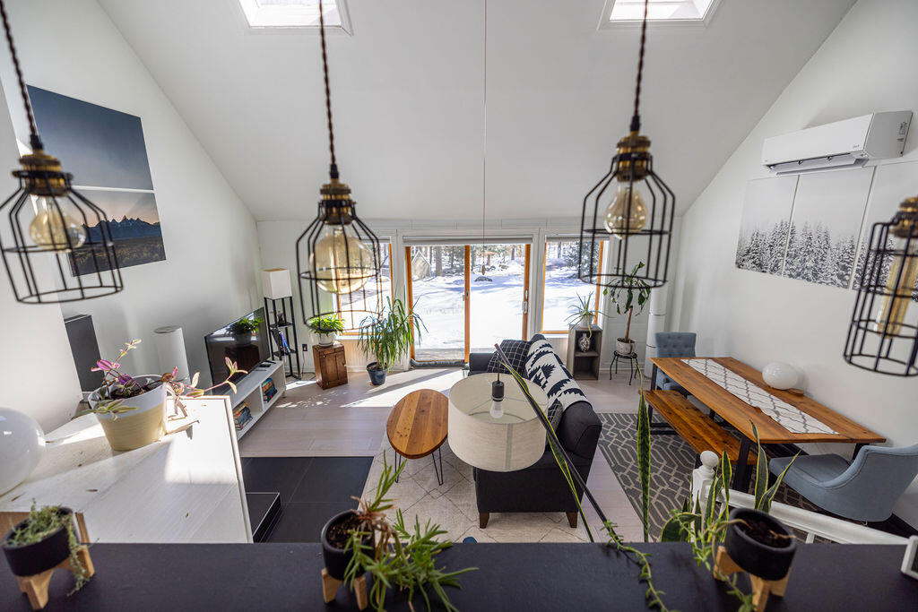 15 Blackcat Mountain Road Poland ME 04274