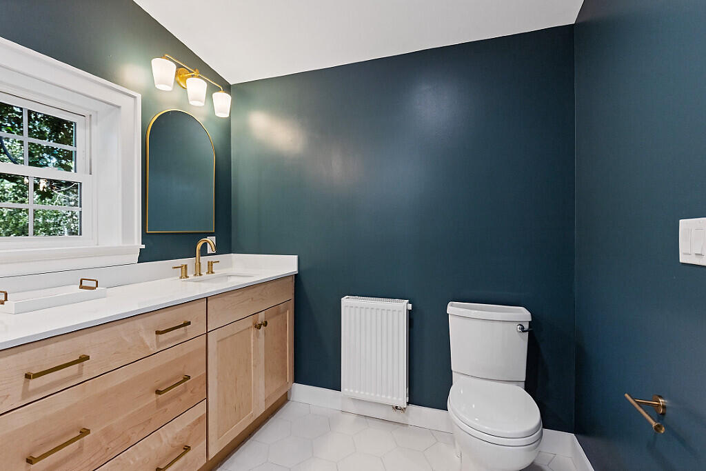 22 Shaw Street Newport ME 04953