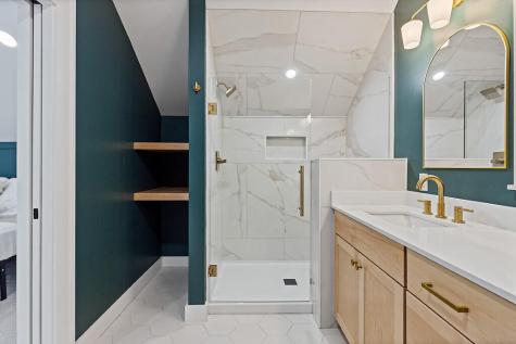 22 Shaw Street Newport ME 04953