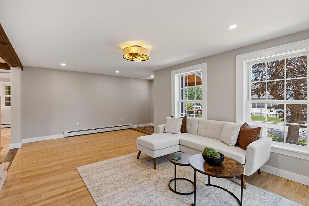 22 Shaw Street Newport ME 04953