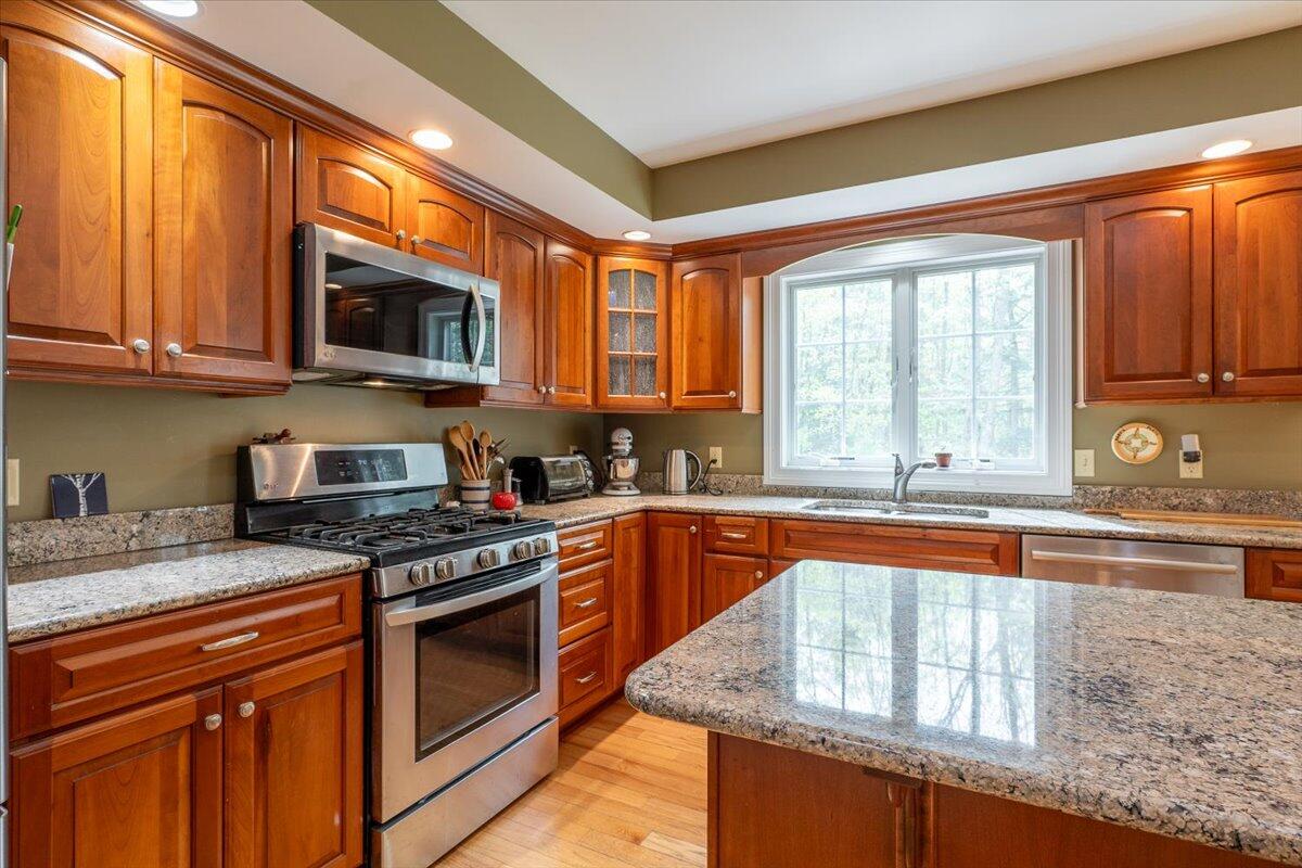 31 Hart Road Warren ME 04864