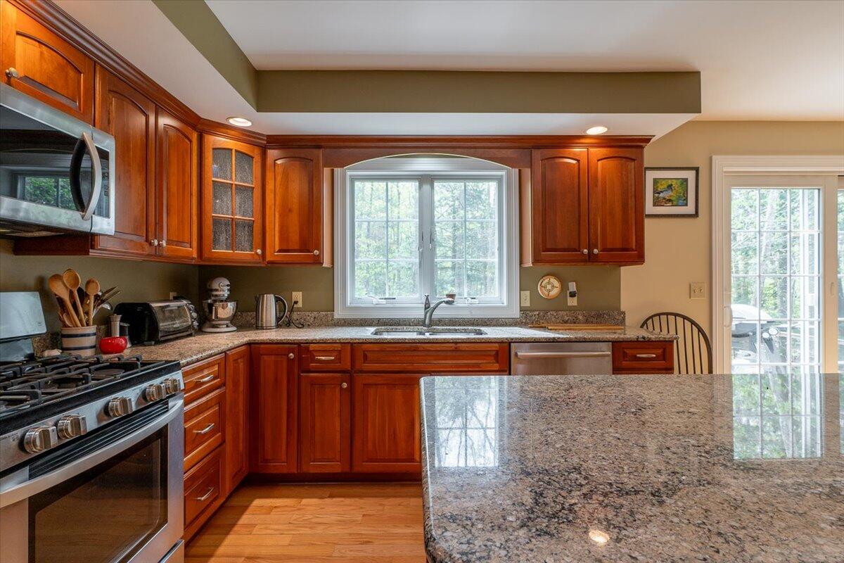 31 Hart Road Warren ME 04864