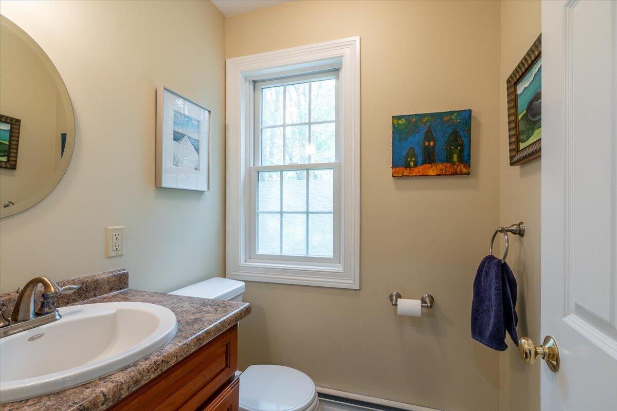 31 Hart Road Warren ME 04864