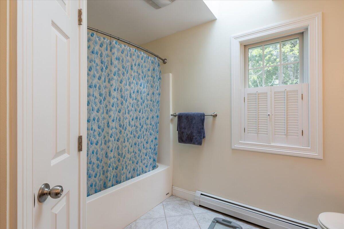 31 Hart Road Warren ME 04864