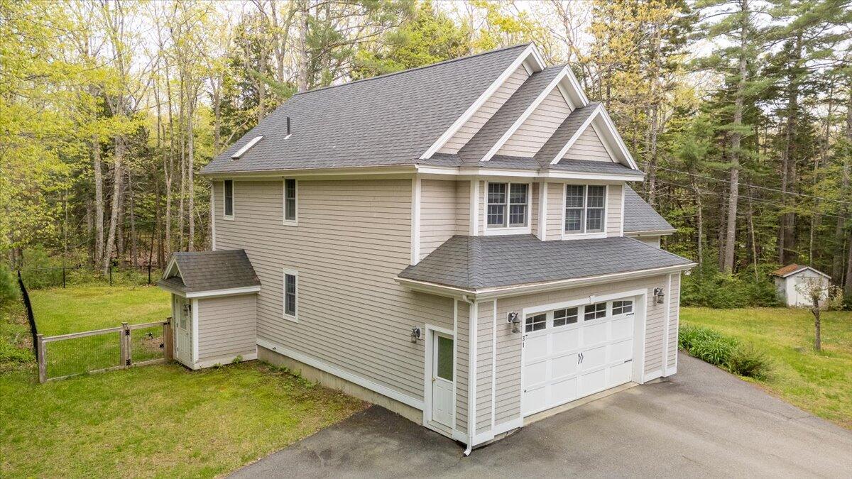 31 Hart Road Warren ME 04864